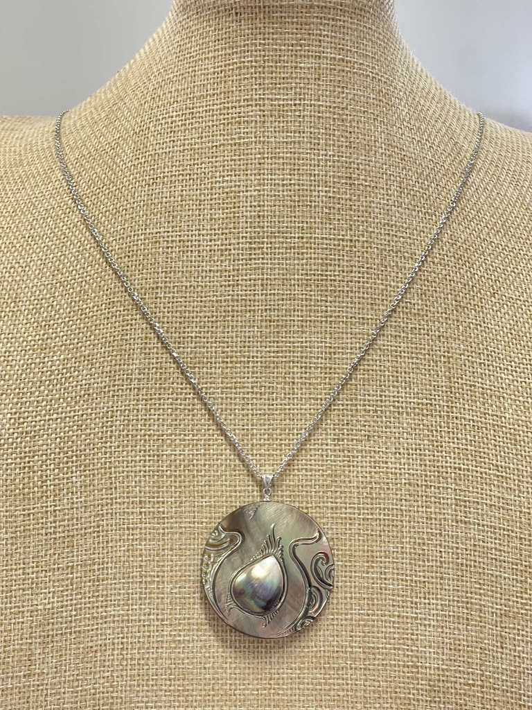COLLIER AVATEA