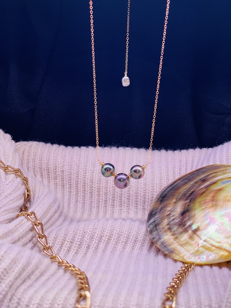 COLLIER VAHEI