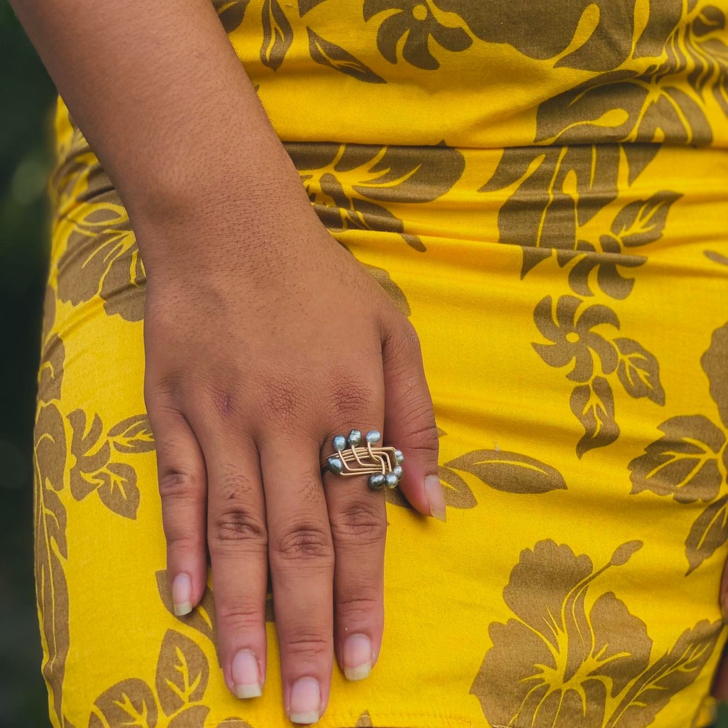 BAGUE TOKERAU