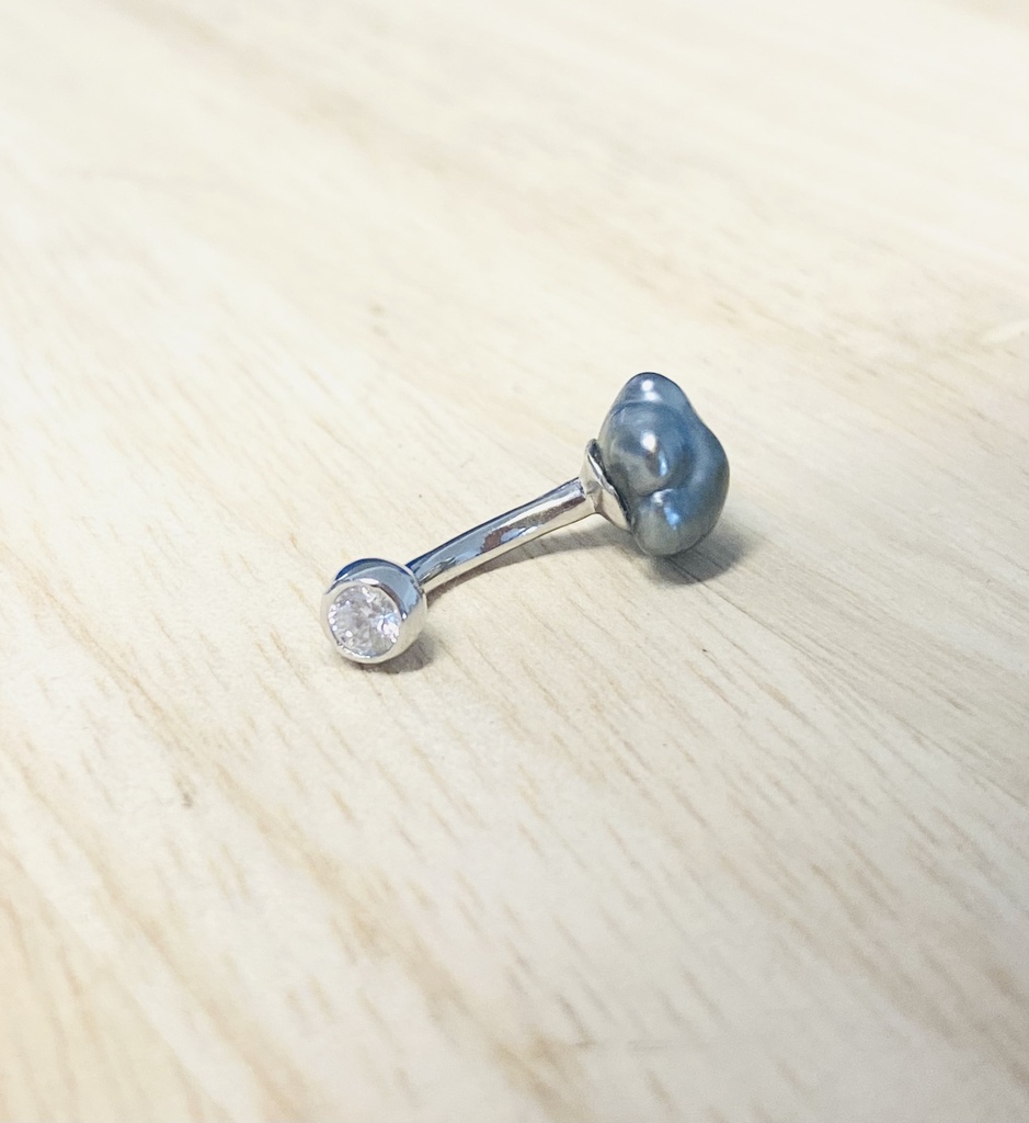 PIERCING AVEARII ZIRCON