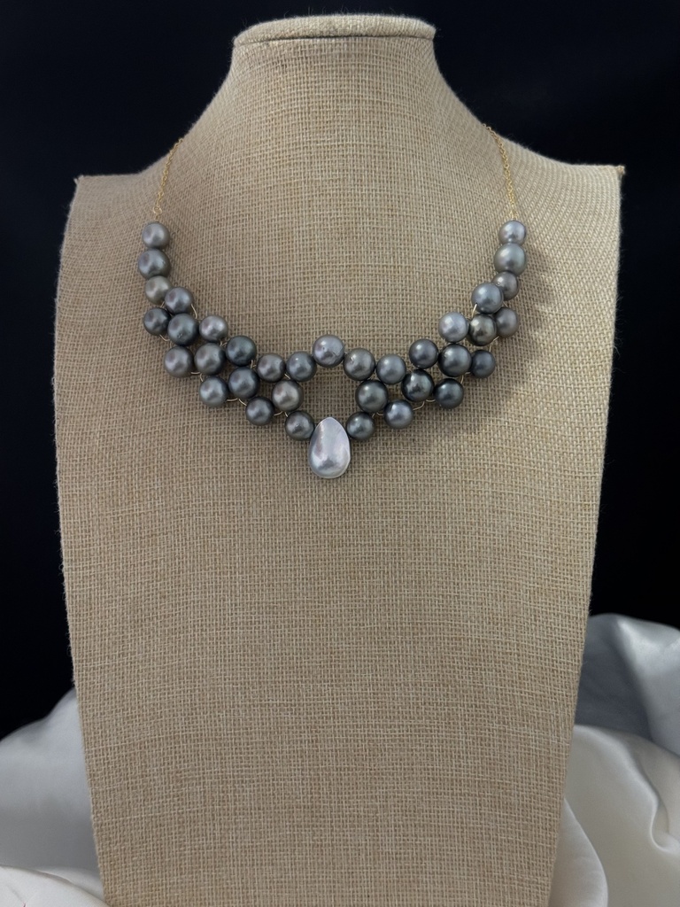 COLLIER TAUATEA