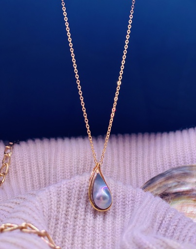 COLLIER HINENAO