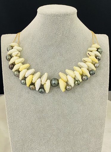 COLLIER FAIMANO
