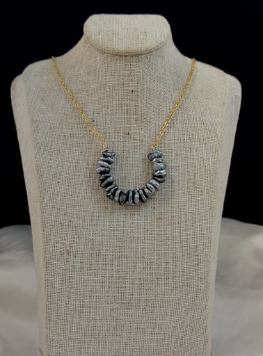 COLLIER HANA